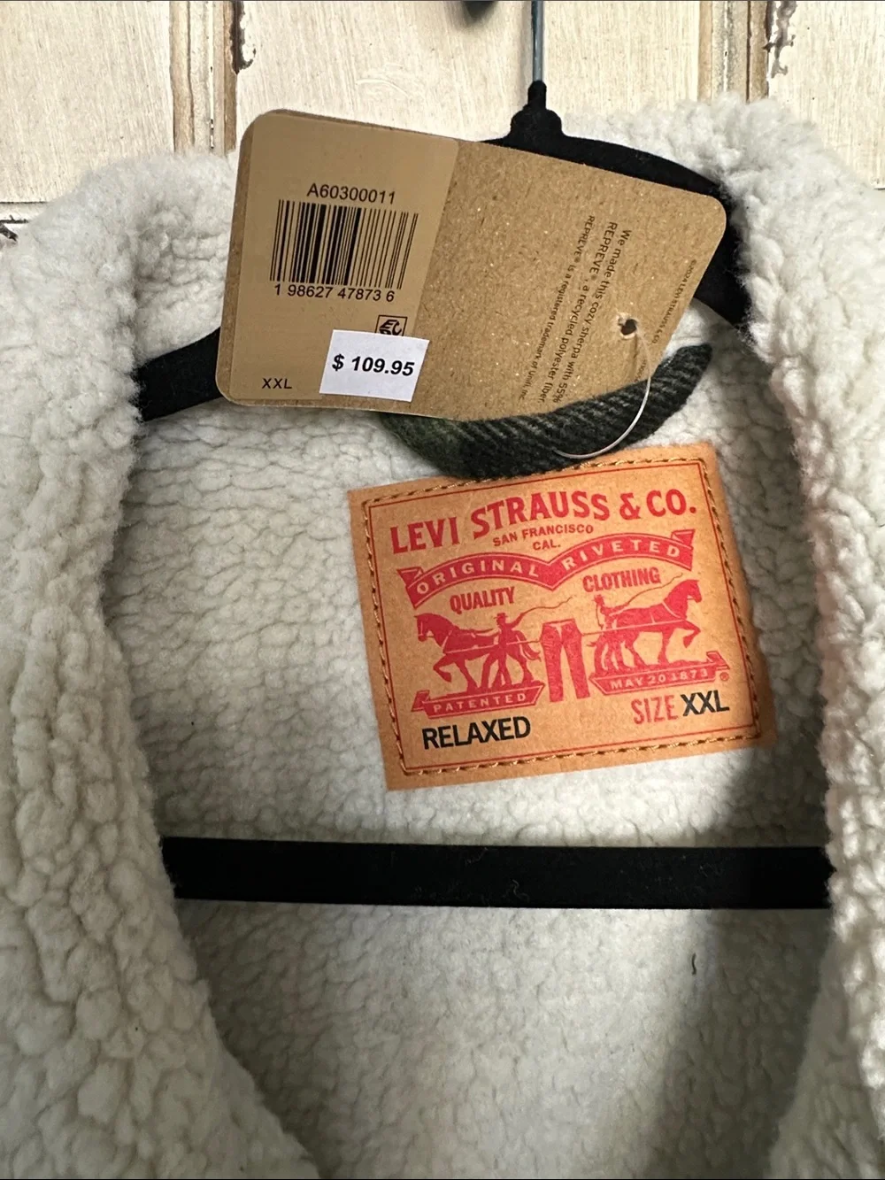 Levi's Men's Green Buffalo Plaid Sherpa-Lined Jacket